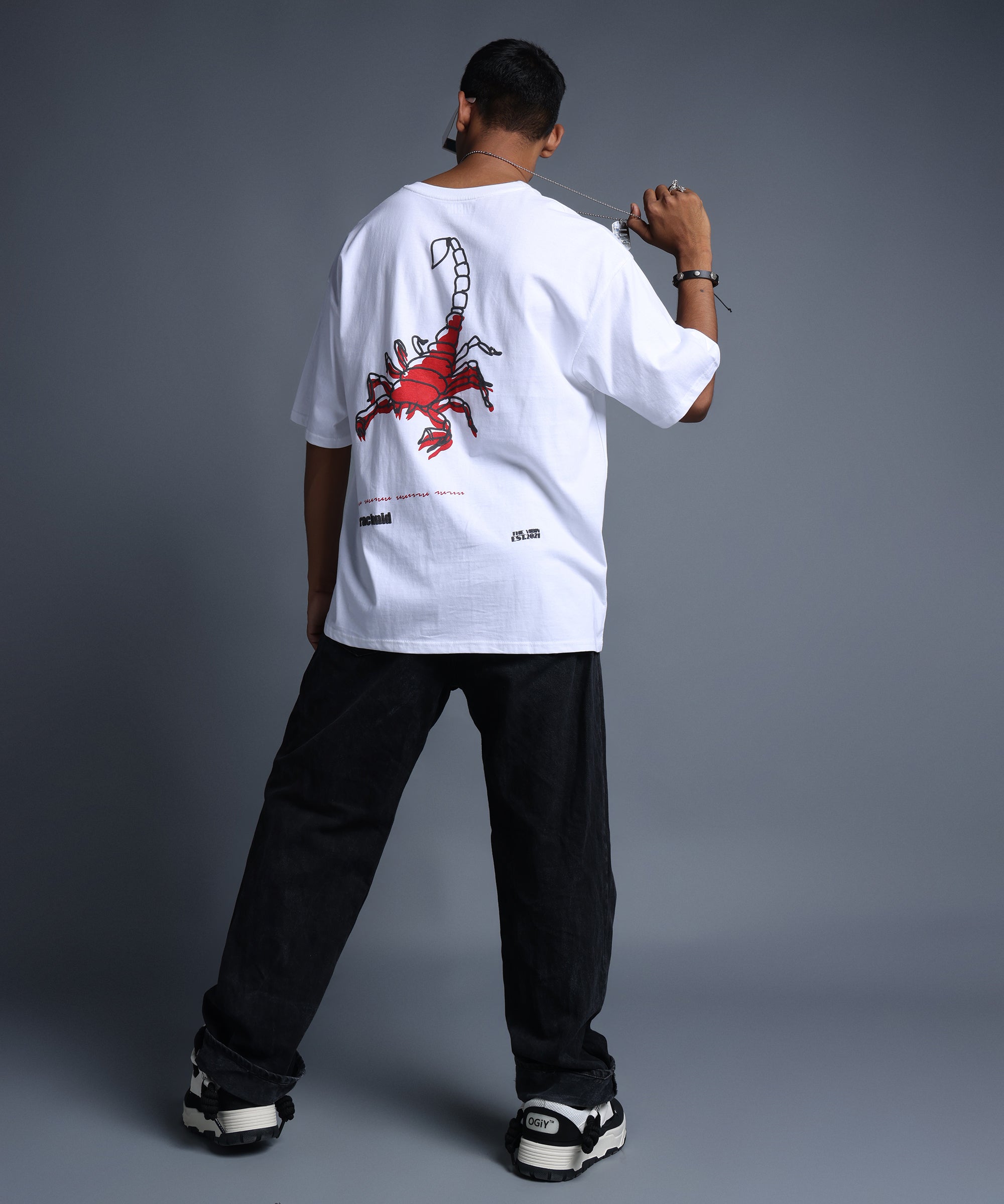 SCORPION OVERSIZED T-SHIRT