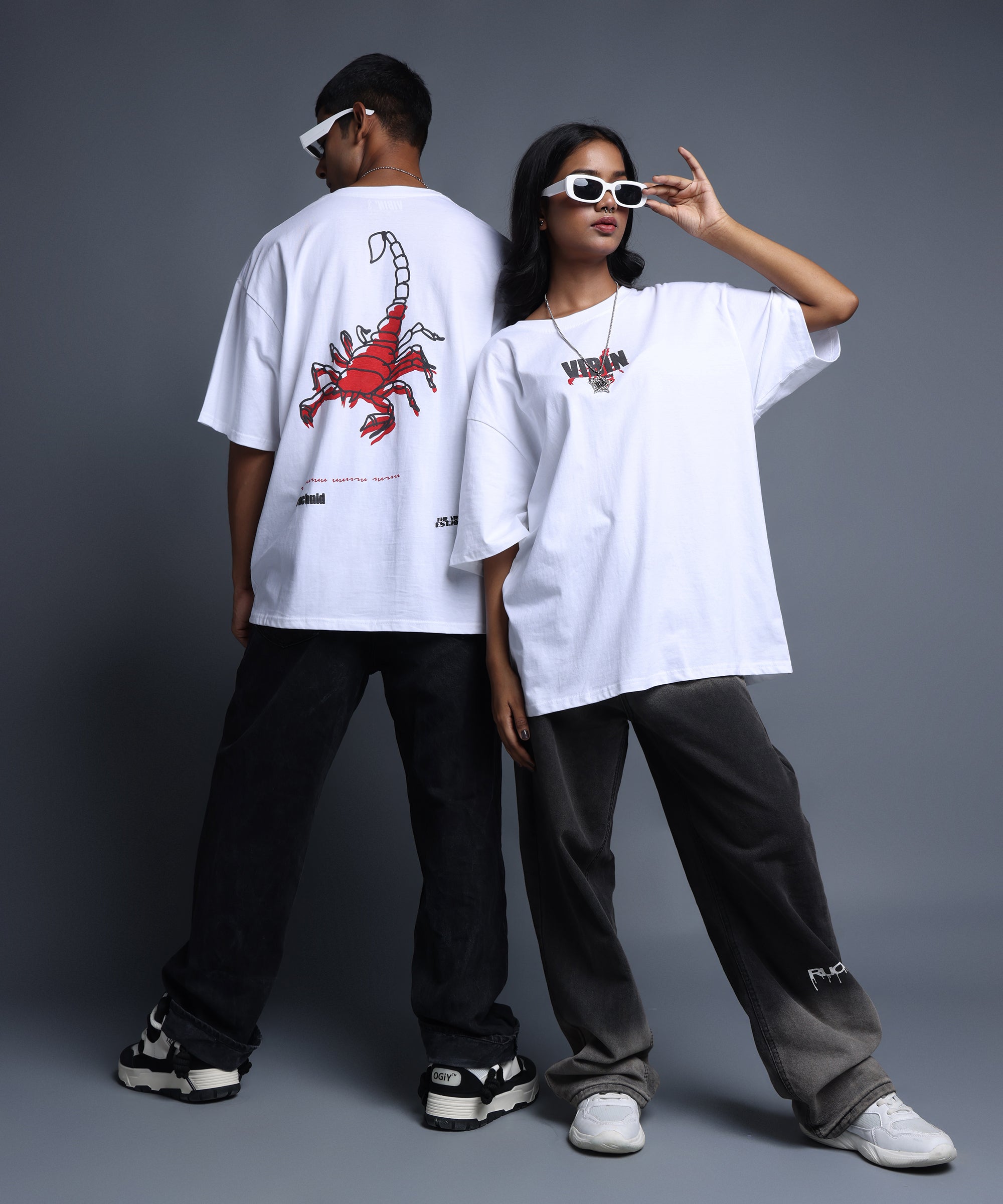 SCORPION OVERSIZED T-SHIRT