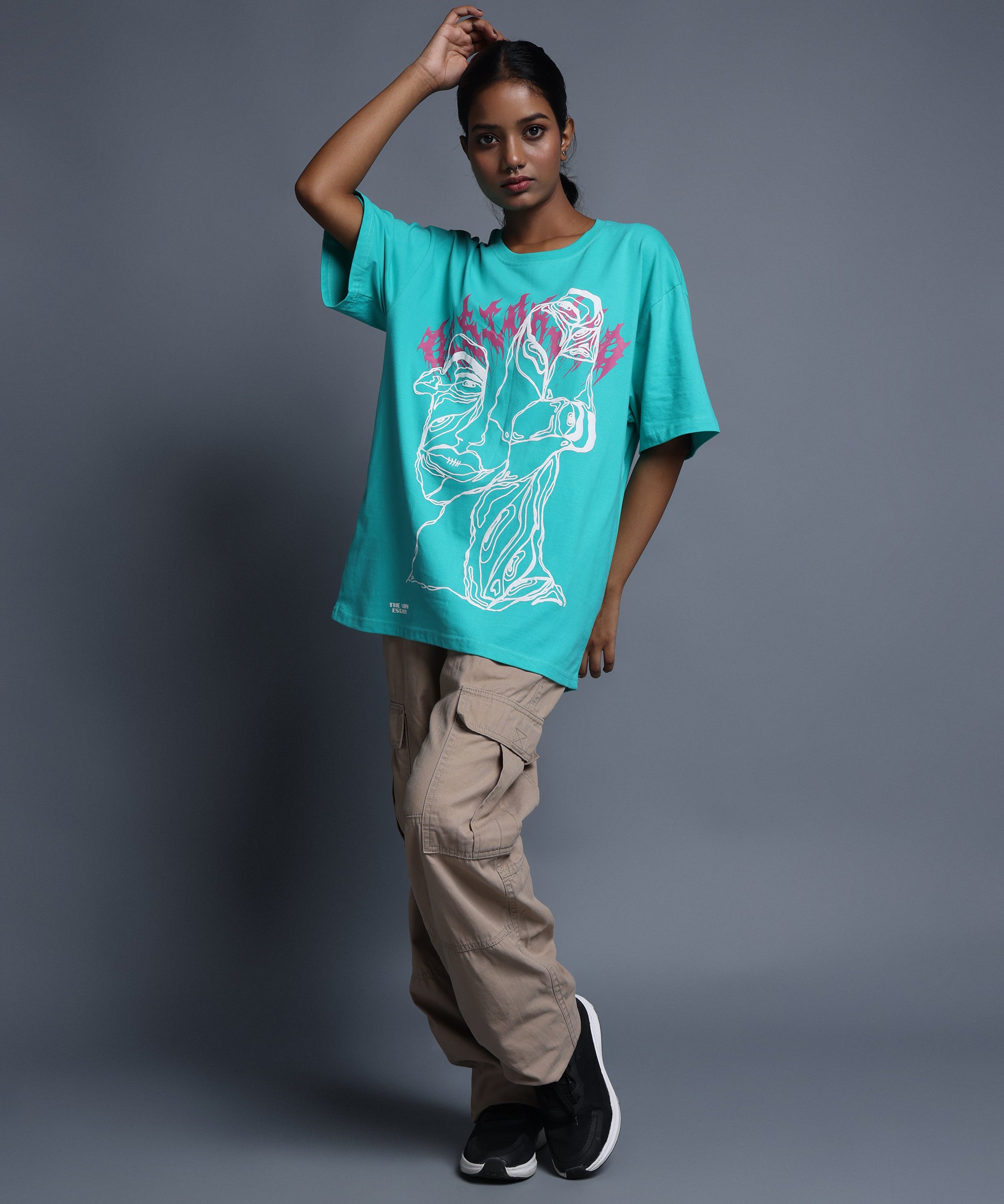 DISTORTED OVERSIZED T-SHIRT
