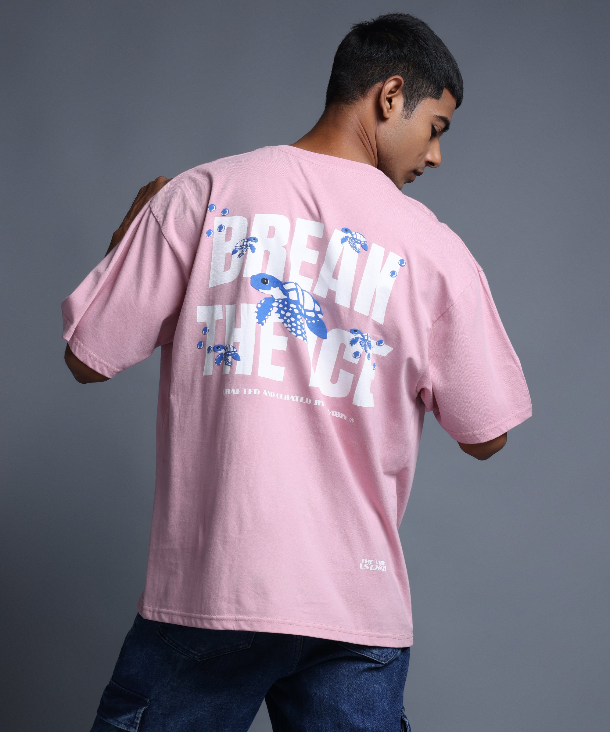 BREAK THE ICE OVERSIZED T-SHIRT