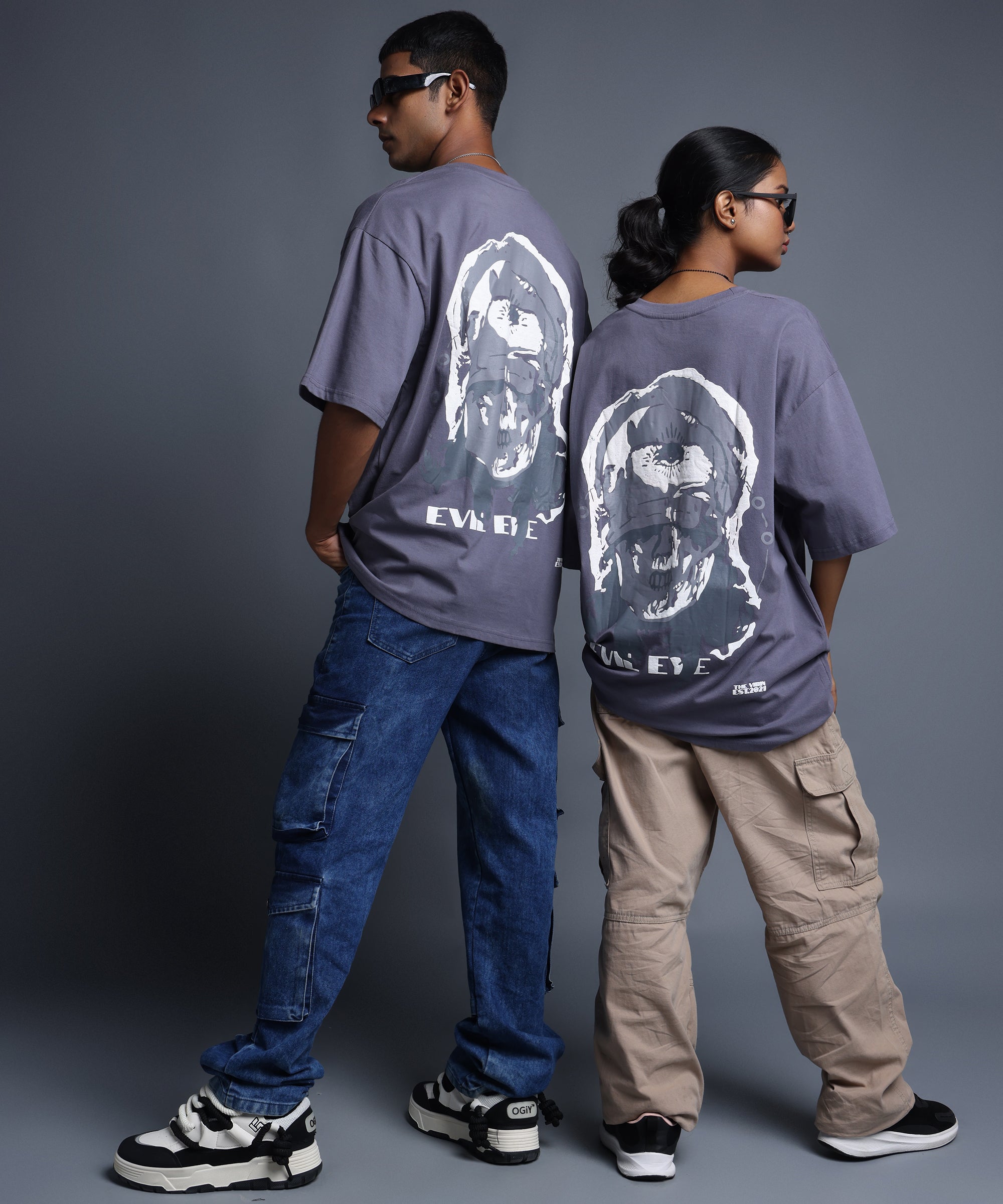 EVIL EYE OVERSIZED T-SHIRT - GREY