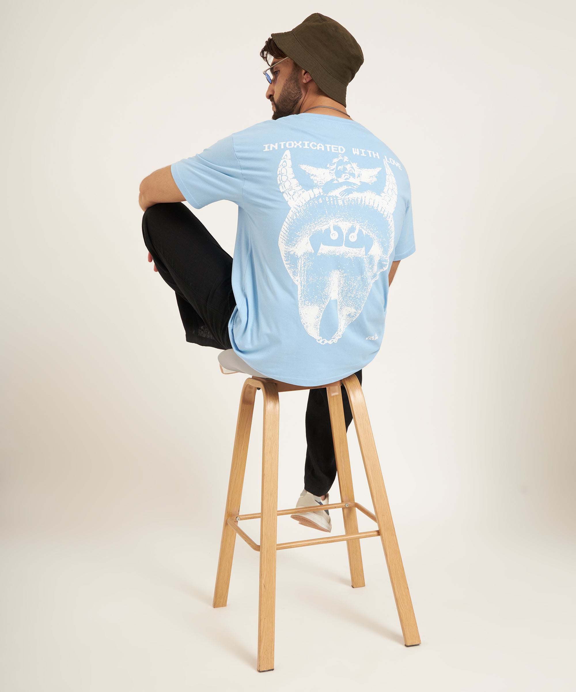 INTOXICATED WITH LOVE OVERSIZED T-SHIRT