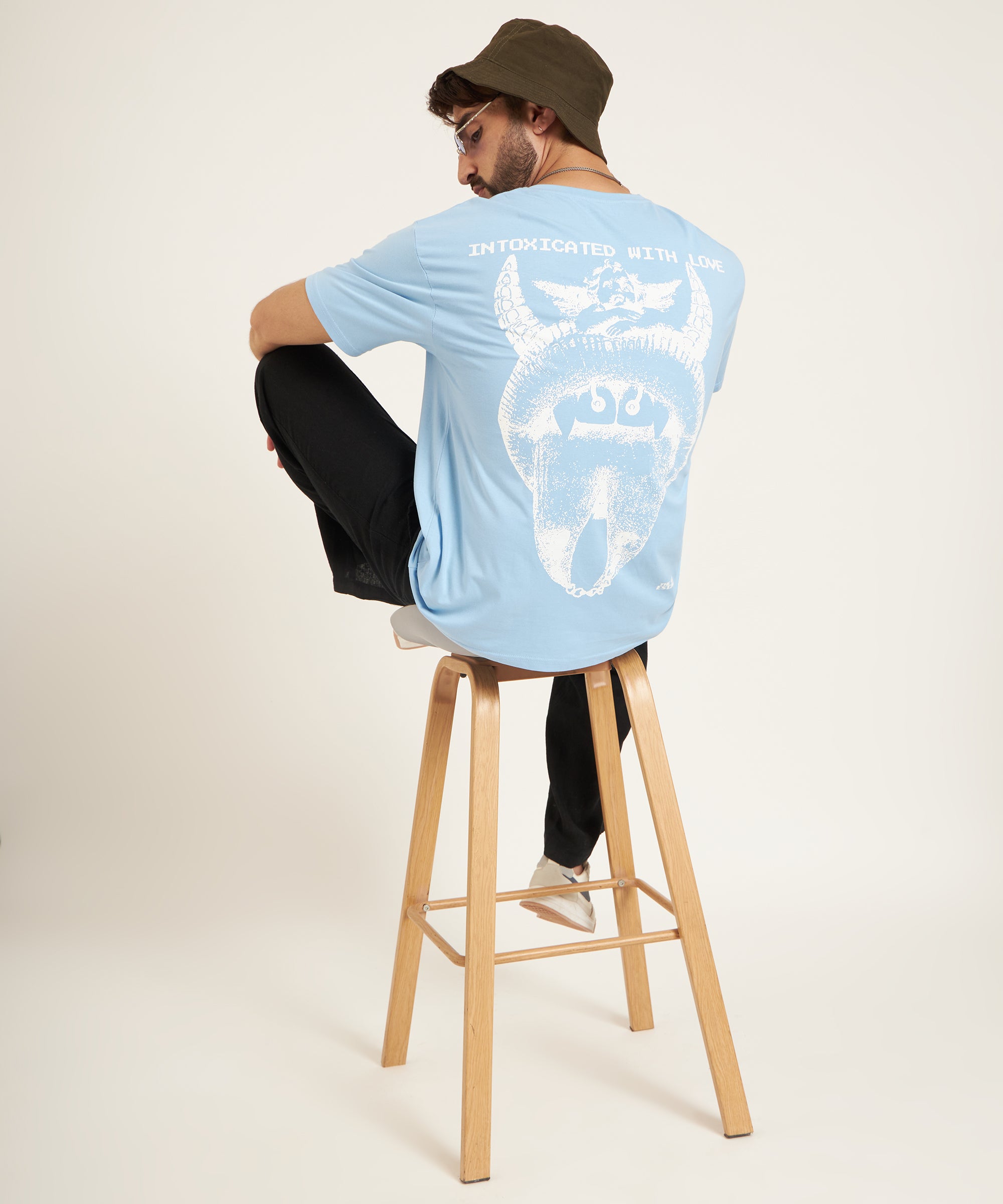 INTOXICATED WITH LOVE OVERSIZED T-SHIRT